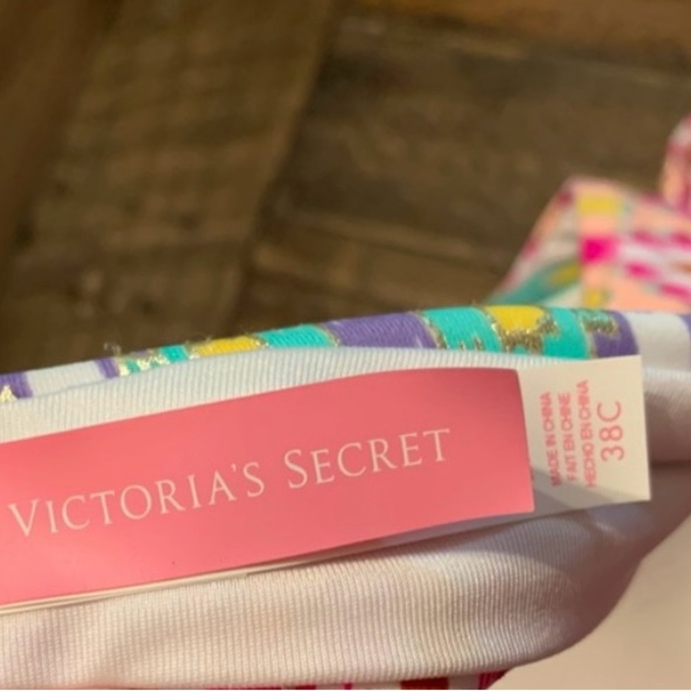 Victoria's Secret Multicolor Bikini Top - Picture 3 of 4
